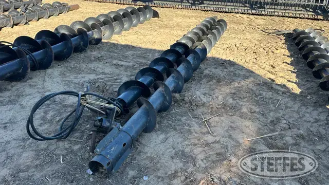 MacDon cross auger