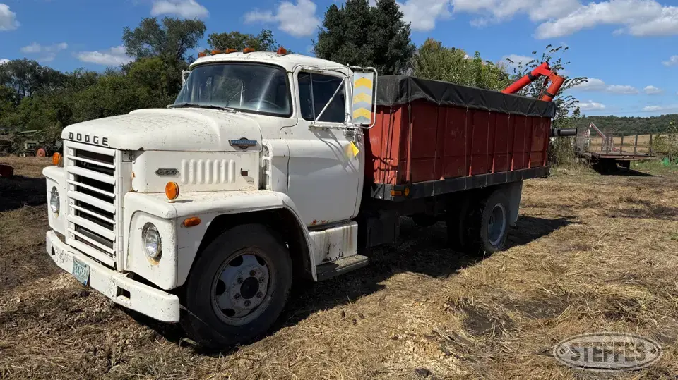 1969 Dodge 500 Grain Truck