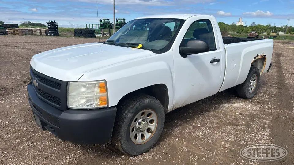 2010 Chevrolet Silverado K1500 Half Ton Pickup