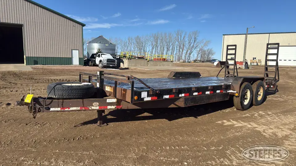 2006 PJ Trailers Flatbed Trailer