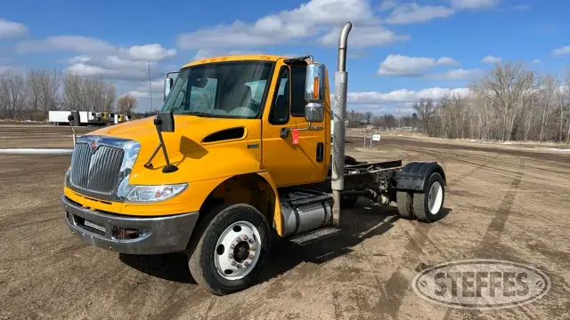 2014 International DuraStar 4400