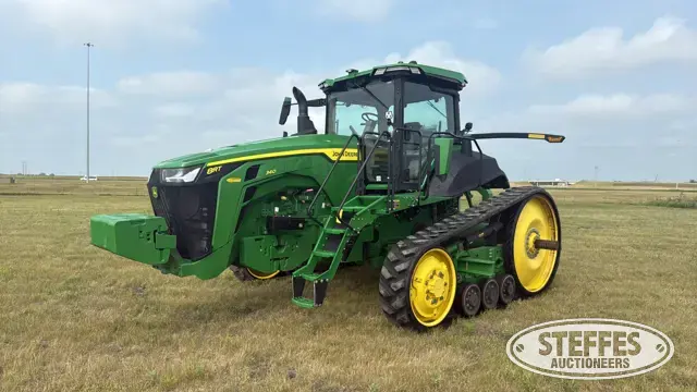 2023 John Deere 8RT 340