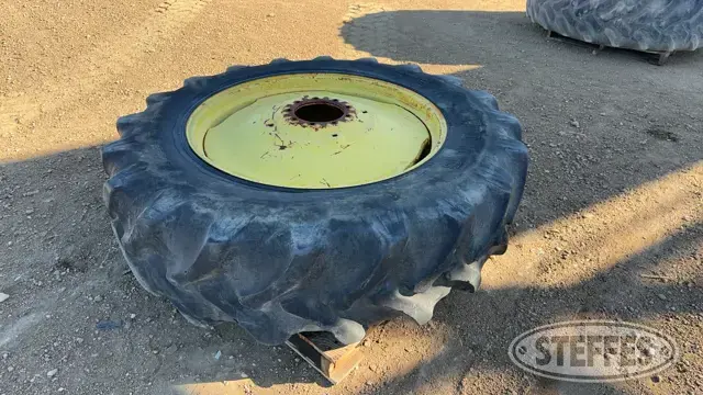 Armstrong 16.9R38 tire