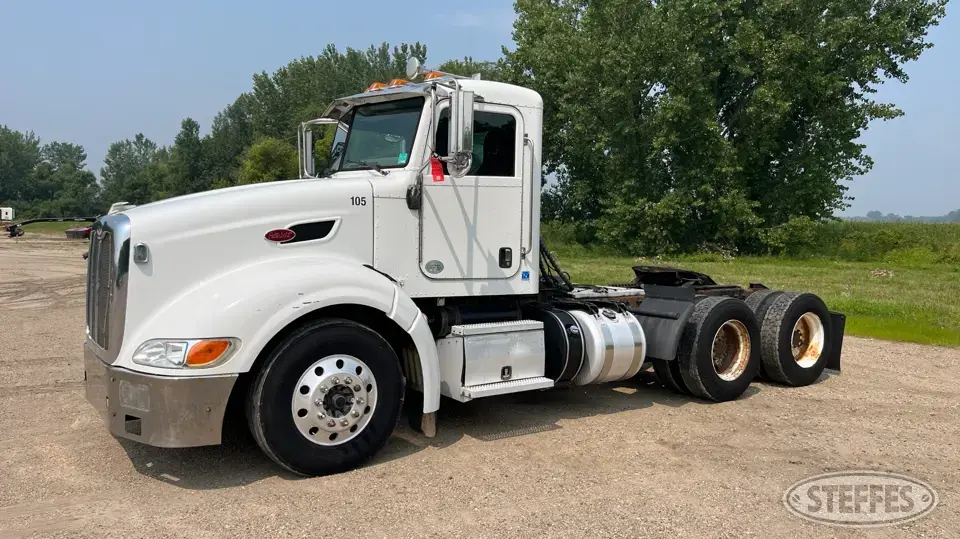 2013 Peterbilt 386 Conventional Truck without Sleeper