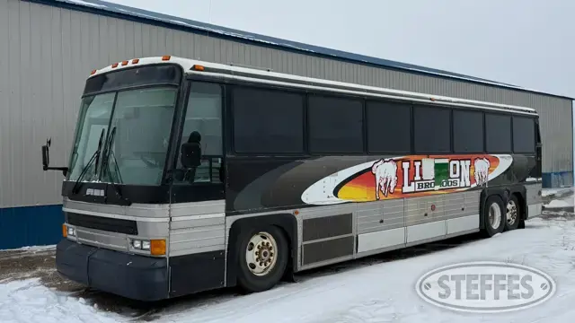 1986 MCI MC8
