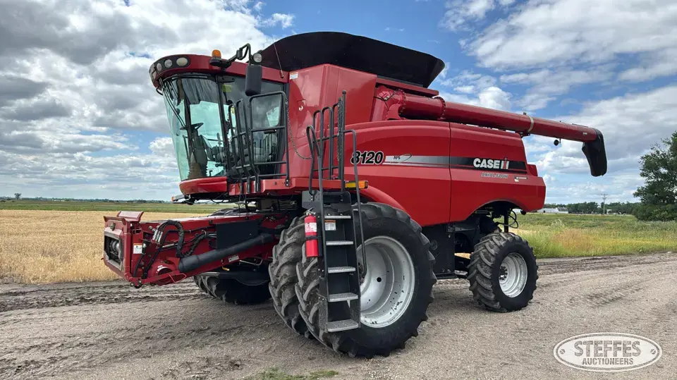 2009 Case IH 8120 Combine