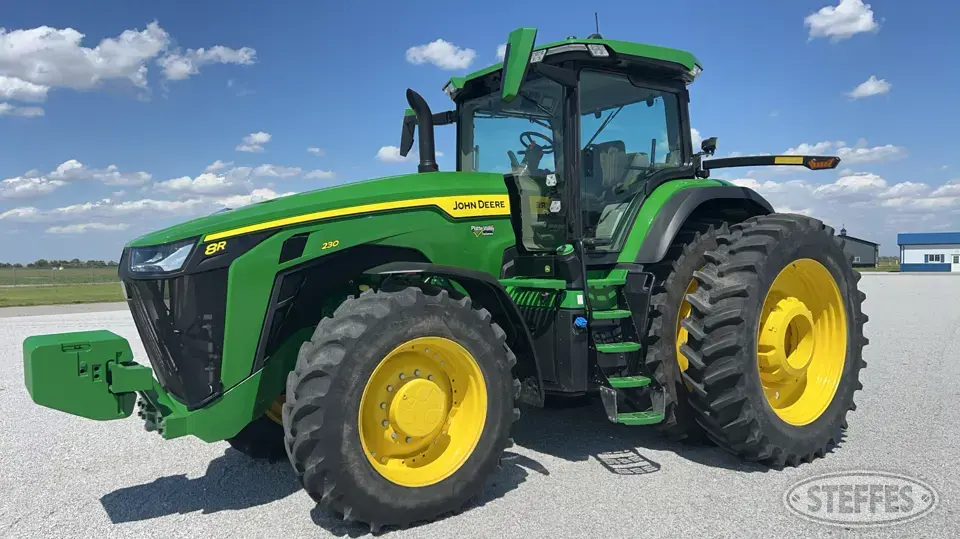 2022 John Deere 8R 230 MFWD Tractor
