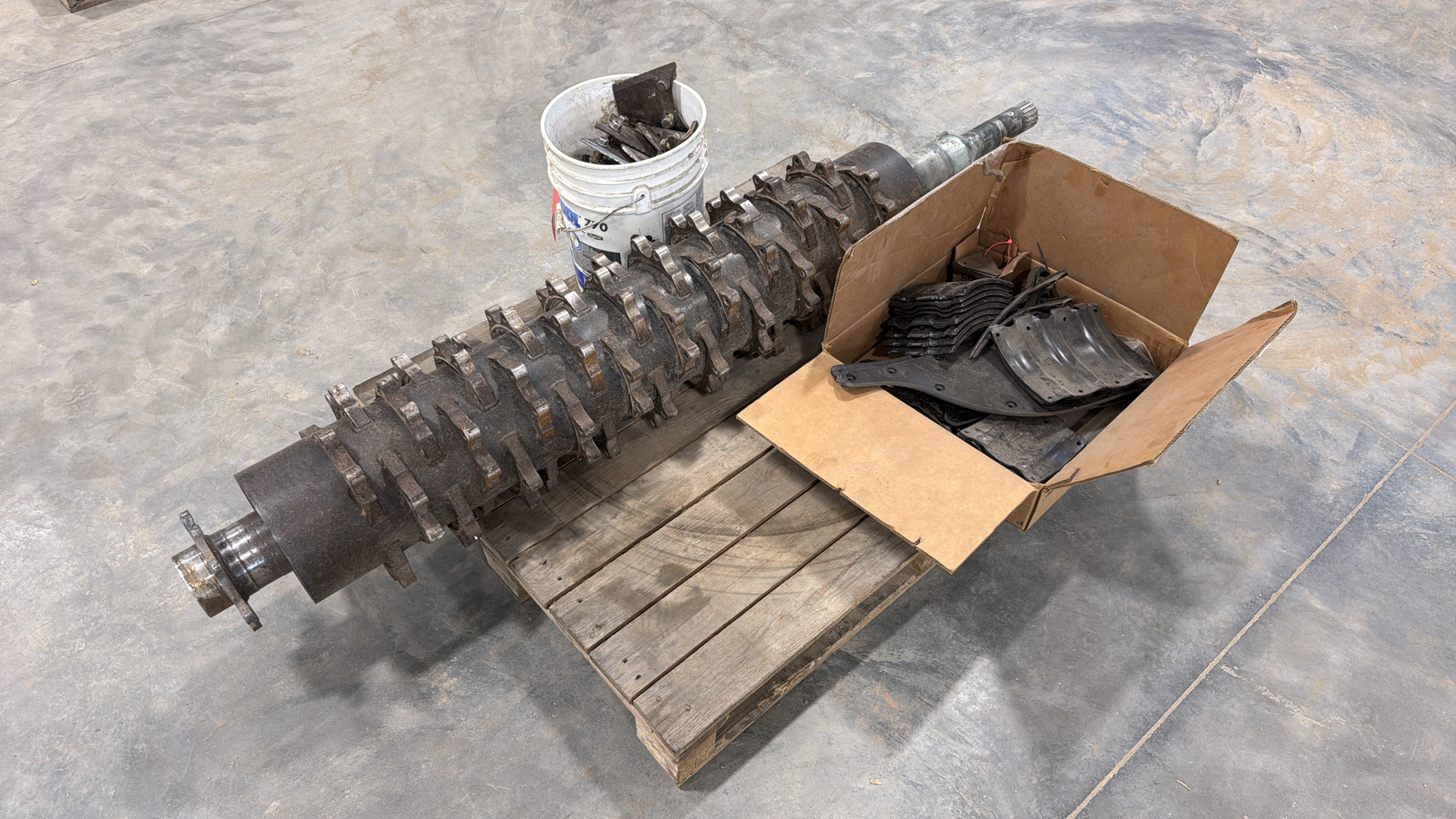 67D29AB2-2CFE-4165-91FE-