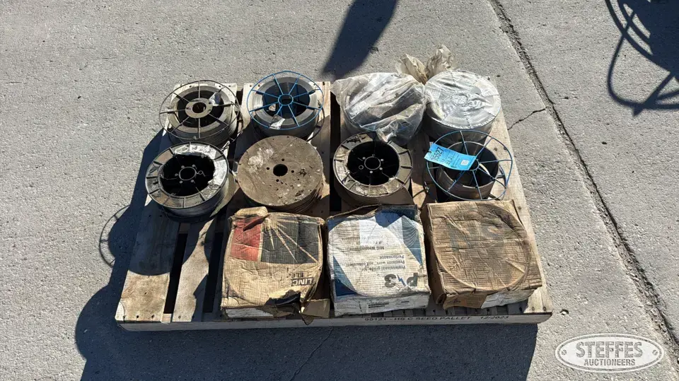 (11) Spools of wire Welding