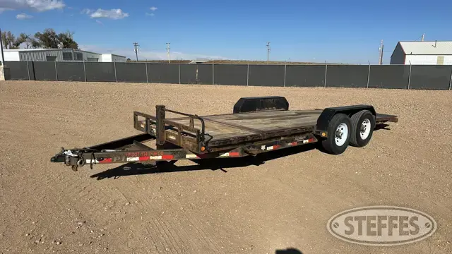 2015 PJ Trailers T6202