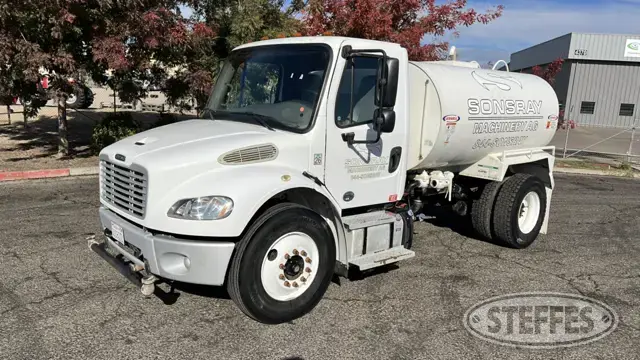 2020 Freightliner M2 106