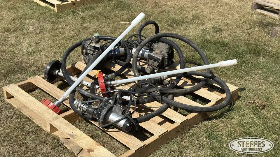 (3) Chemical transfer pumps Farm Support Item