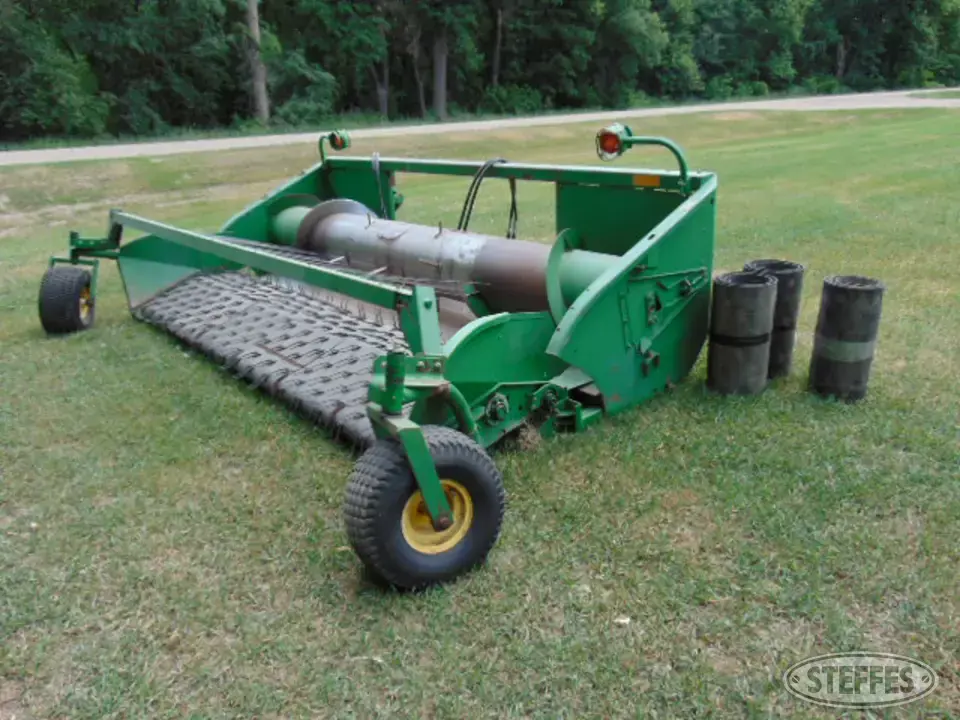 John Deere 912 Pickup Head