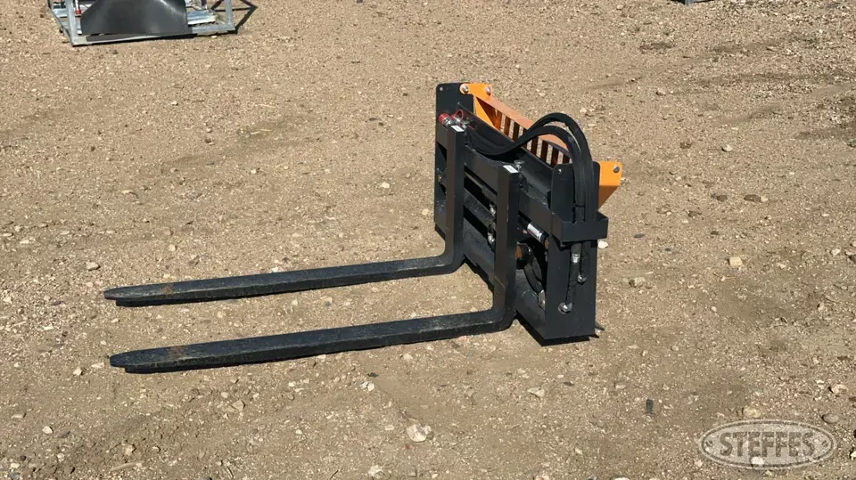 2023 Wolverine PFA-11-3300G Skid Steer Fork