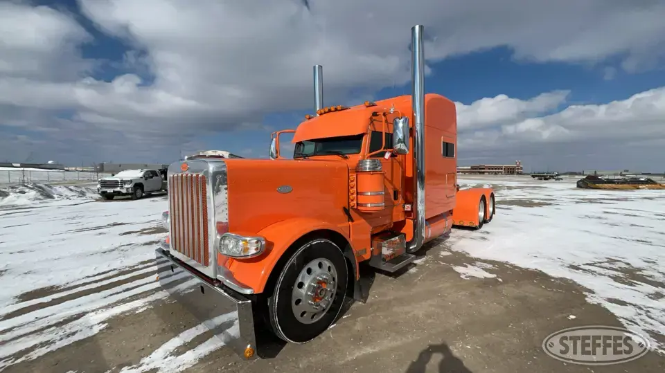 2022 Peterbilt 389 Conventional Truck with Sleeper