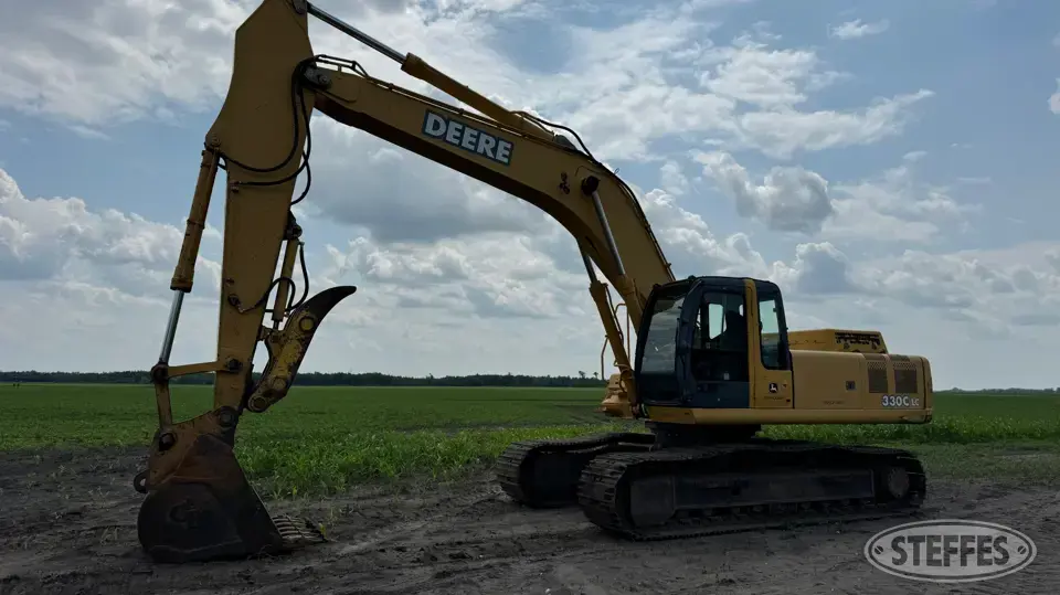 2006 John Deere 330C LC Excavator