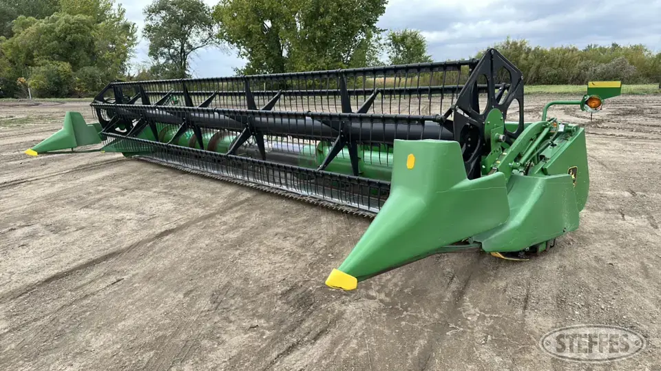 1998 John Deere 925F Flex Head
