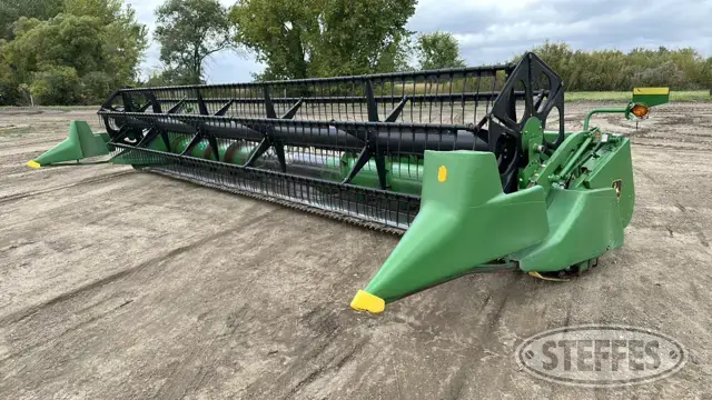 1998 John Deere 925F