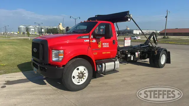 2022 Ford F-650