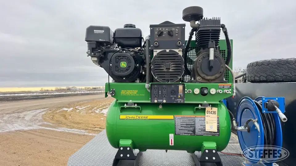 John Deere AC2-CW5170M Welding