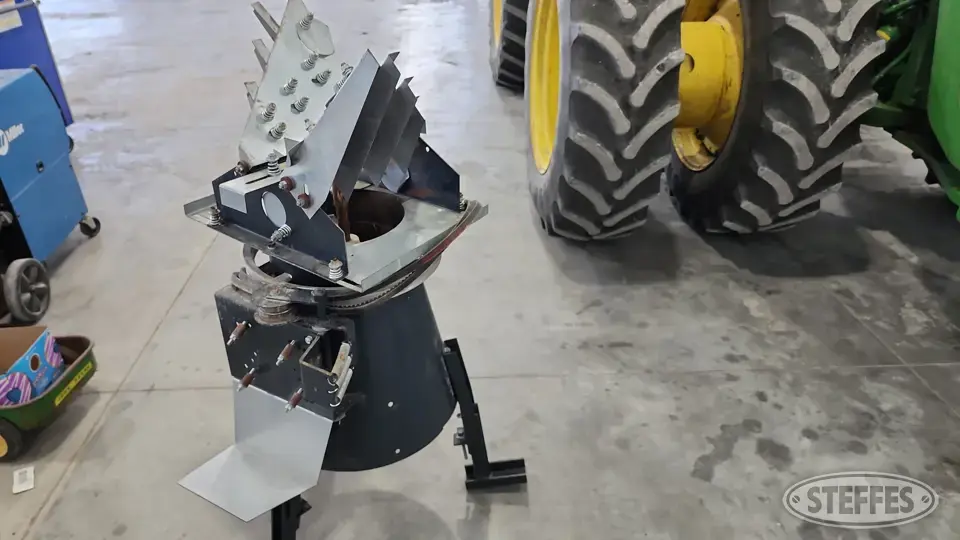 Grain Spreader Bin Accessory