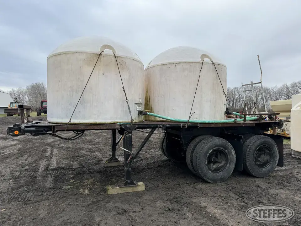 1970 Trailmobile Water Tender