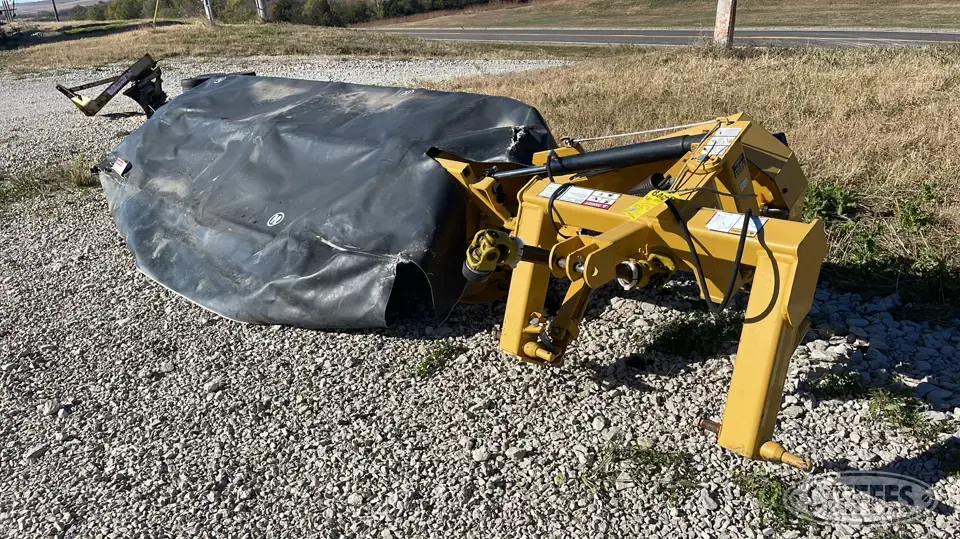 Vermeer M8040 Disc Mower