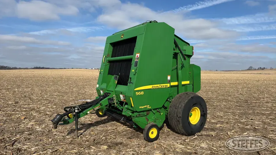 2009 John Deere 568 MegaWide Plus Round Baler