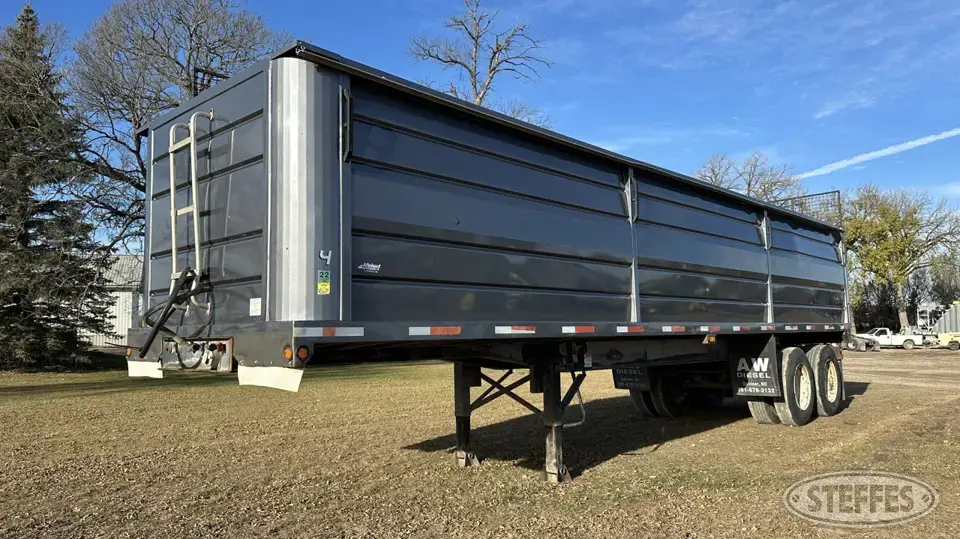 2007 PLG End Dump Trailer