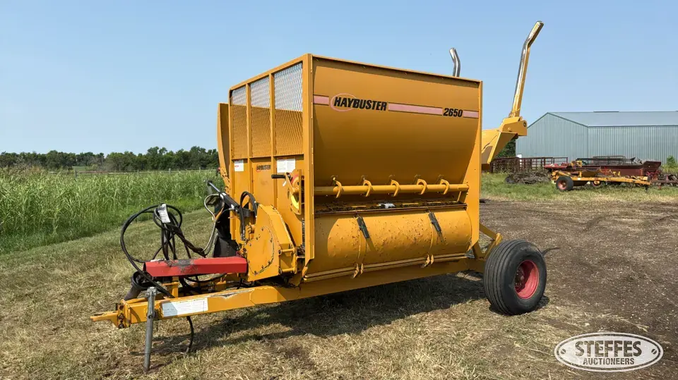 2004 Haybuster 2650 Bale Handling
