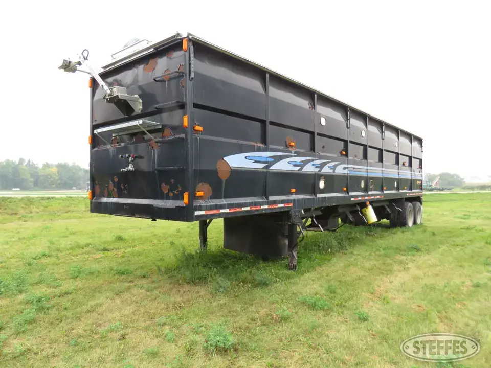 2003 Magnum Hopper Bottom Trailer