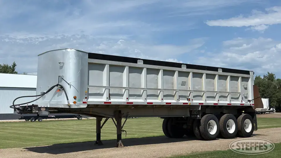1975 East End Dump Trailer