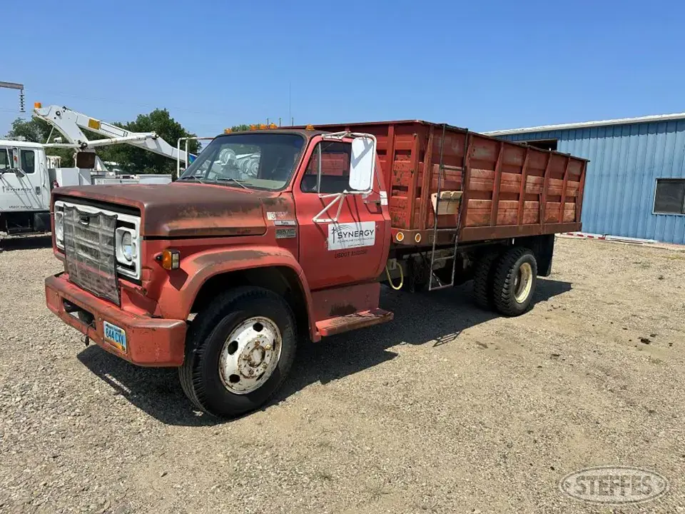 1979 GMC 6000 Dump Truck