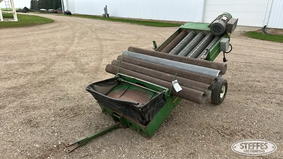 Kwik-Kleen 572 Grain Cleaner