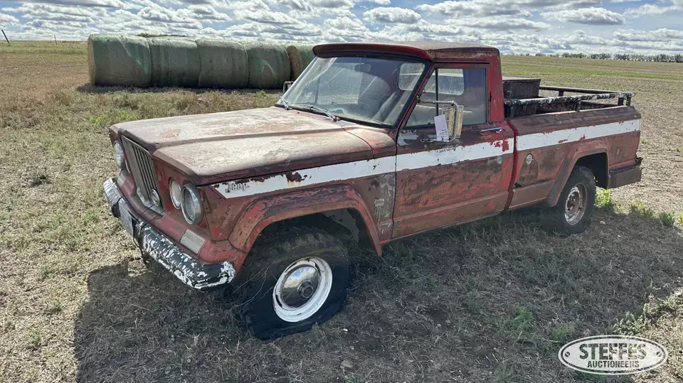1963 Jeep J200 Collectible Vehicle