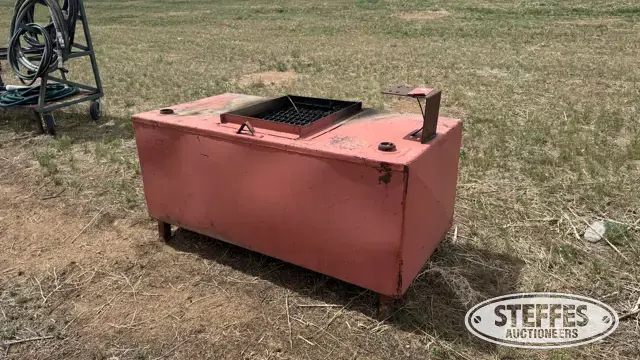 Waste oil tank