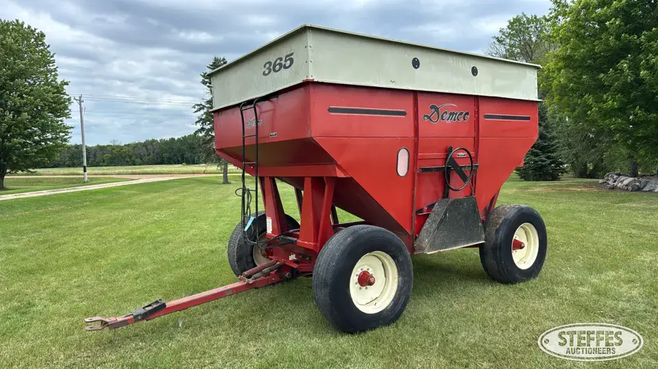 1996 Demco 365 Gravity Box