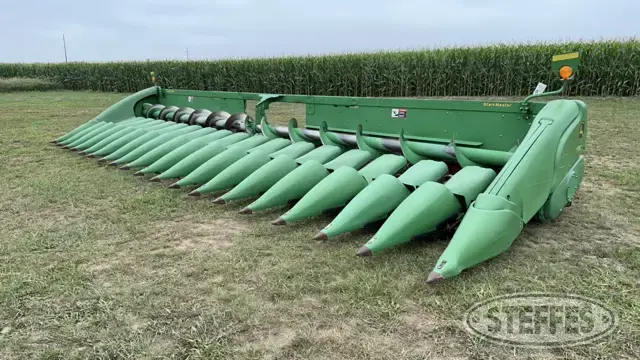 2013 John Deere 618C