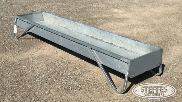 Feed bunk