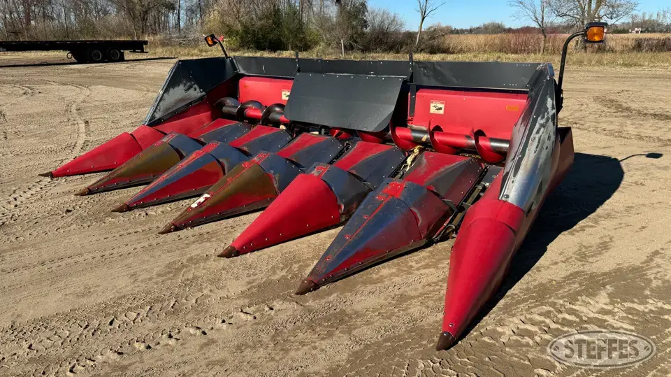 Case IH 1063 Corn Head