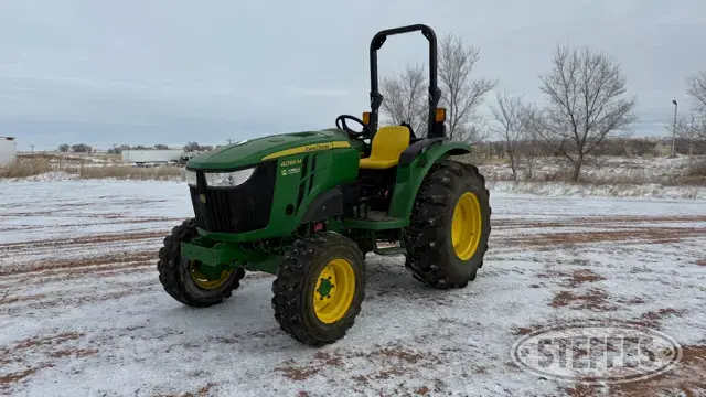 2019 John Deere 4066M