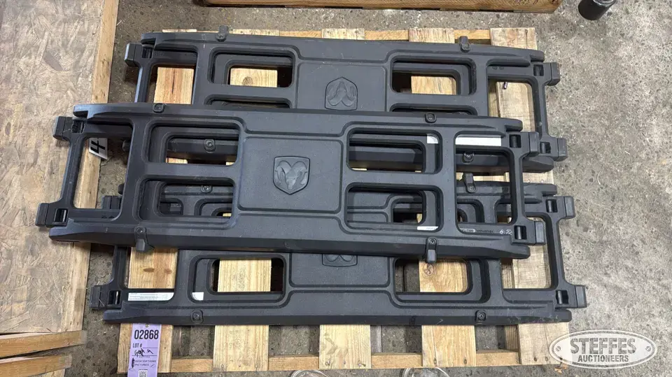 Cargo bed dividers Truck-Trailer Part