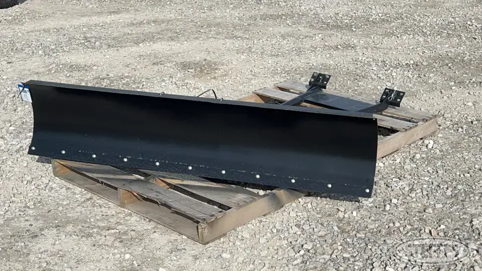 John Deere Front Snow Blade ATV-UTV Attachment