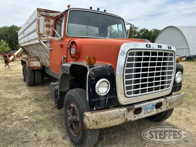 1973 Ford 880