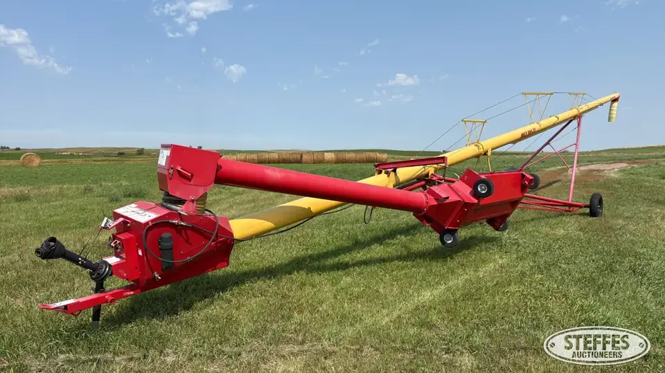 2017 Westfield MKX 100-73 Swing Hopper Auger