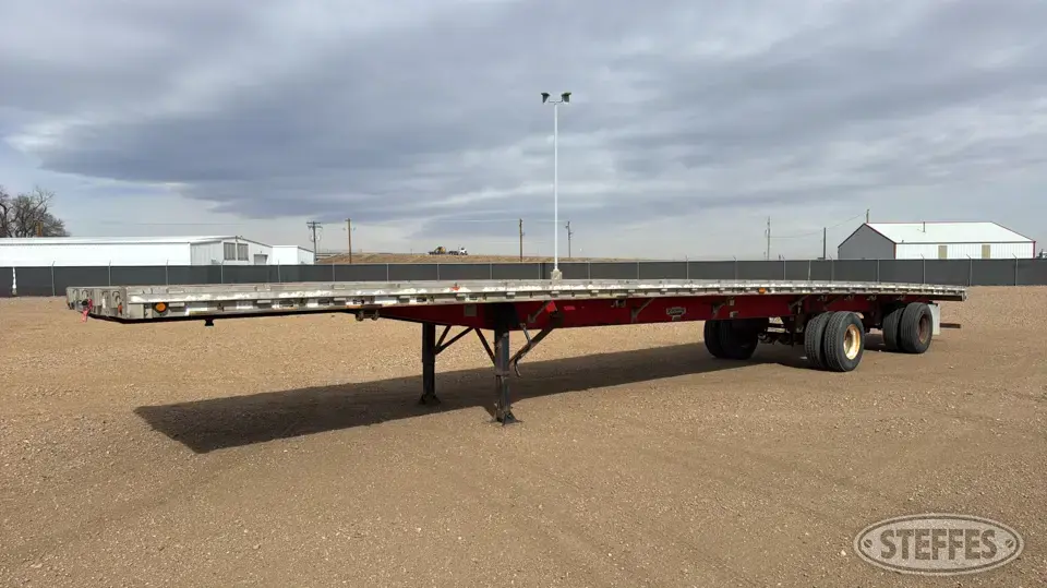 1999 Wilson CF-900 Semi Flatbed Trailer
