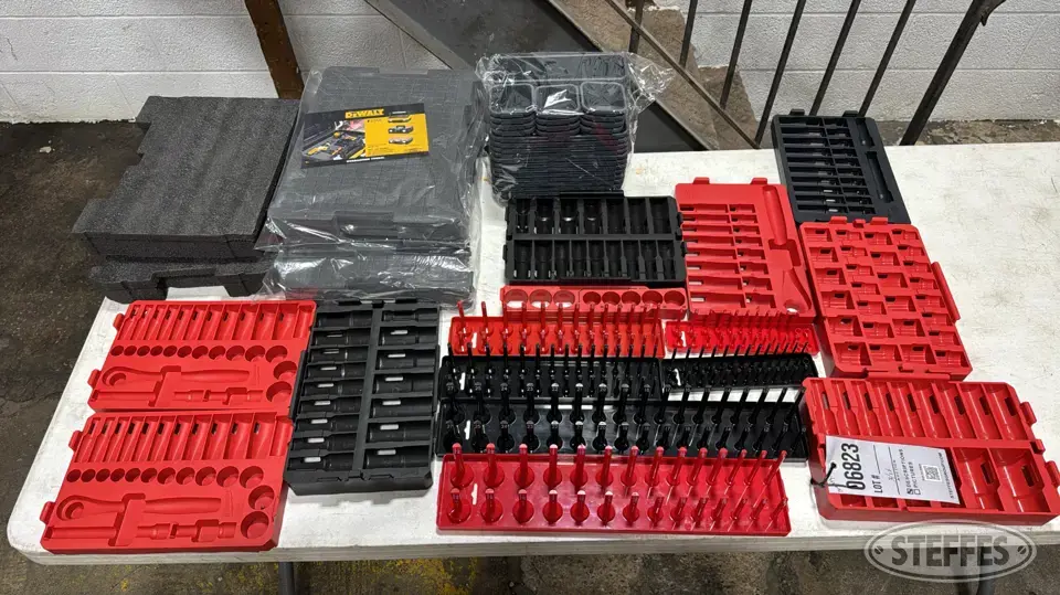 DeWalt foam kits Storage and Bench