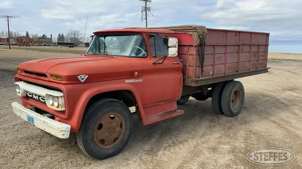 1963 GMC 4000 Single Axle Boxed Truck