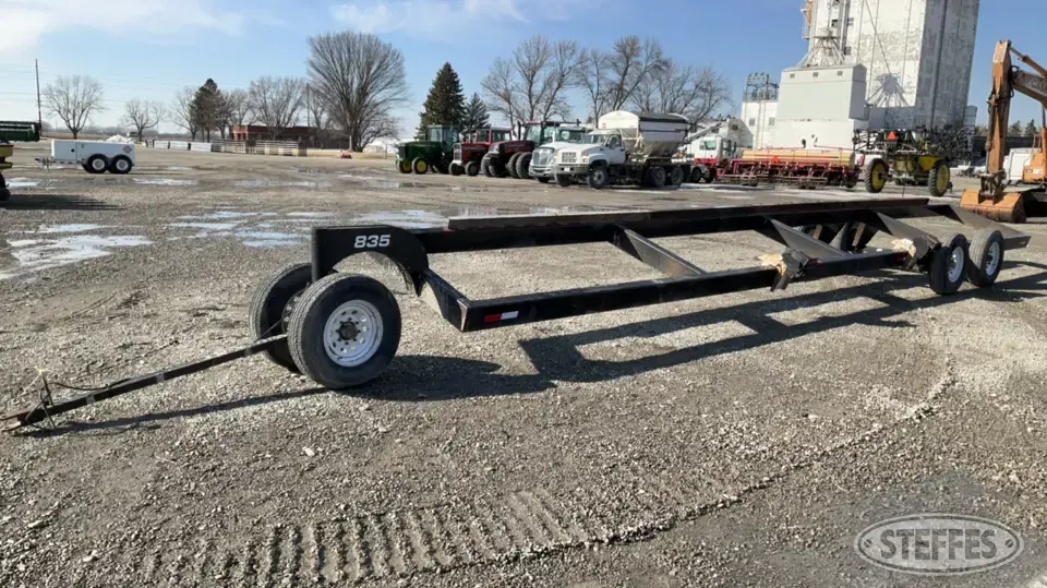 Industrias America 835 Header Trailer
