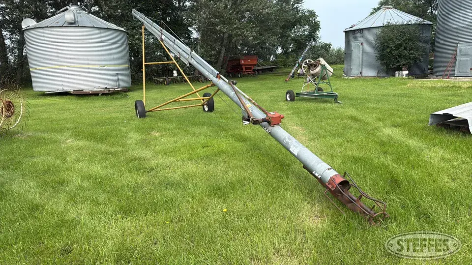 Hutchinson Straight Auger